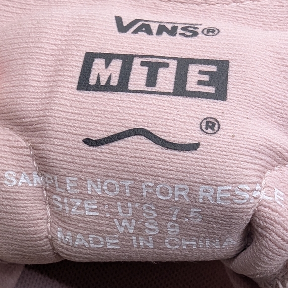 Vans Women's Ultrarange Pink Sneakers - Picture 6 of 10